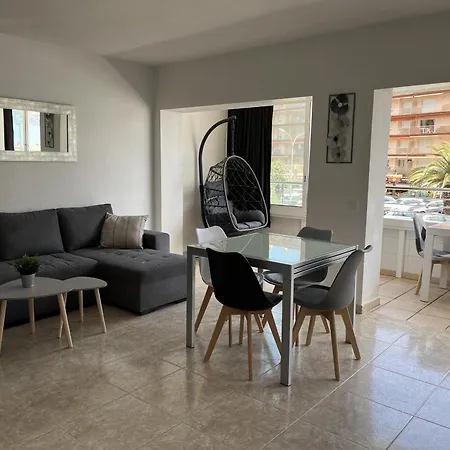 Apartment Hermoso De 3 En Con Piscina Y Jardin, Acceso A La Playa - Es-204-59 Roses